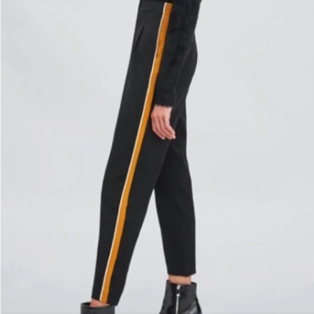 Zara trf collection blk/gld Sz L